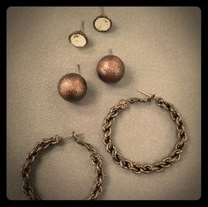 3 PC bronze hue earring set NWT in package